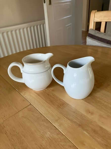 Photo of free Small pouring jugs (Pewsham) #1