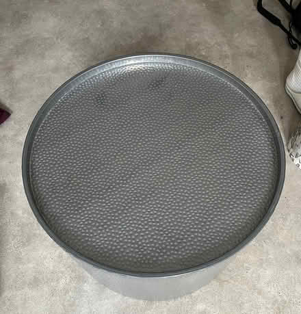 Photo of free Round coffee table (Hove BN3) #2