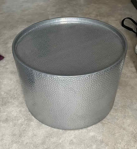 Photo of free Round coffee table (Hove BN3) #3