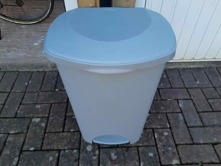 Photo of free Large Addis Pefal Bin (Shoreham by Sea) #1