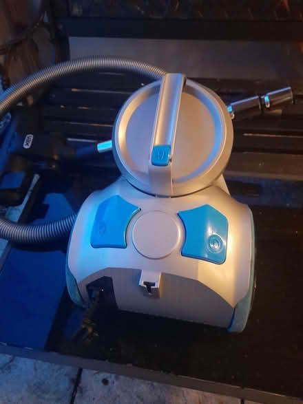 Photo of free Vacuum cleaner (Morley DE21) #2