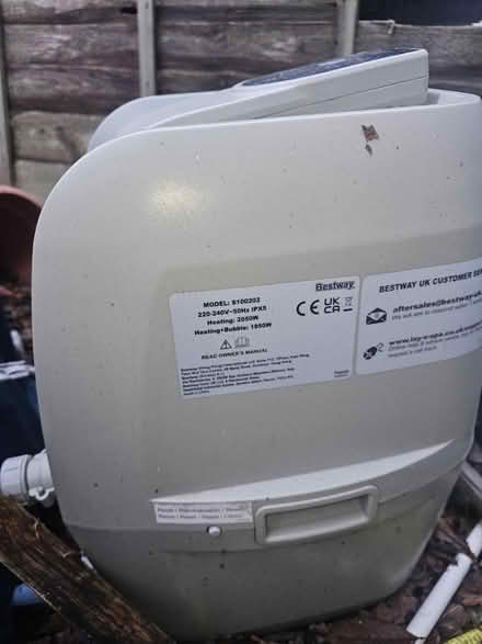 Photo of free Lay - Z - Spa Milan (Bearwood, B66) #3