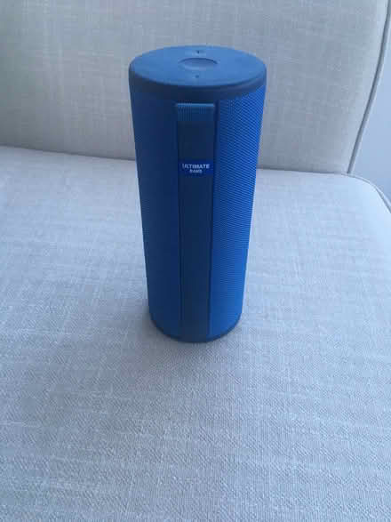 Photo of free Logitech Bluetooth speaker (Willaston CW5) #1