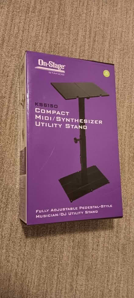 Photo of free On-Stage synthesizer stand (Downtown Berkeley) #1