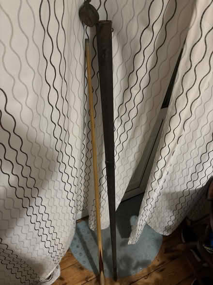 Photo of free Pool/snooker cue and holder (South Croydon) #3