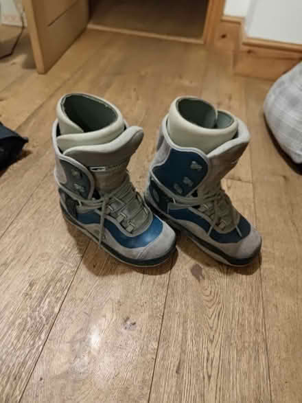 Photo of free Snowboard boots (Loughborough LE11) #1