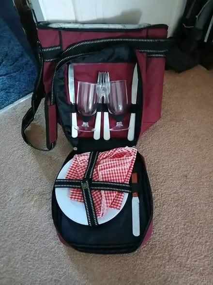 Photo of free Insulated picnic backpack for 2 (West Bridgford NG2) #2