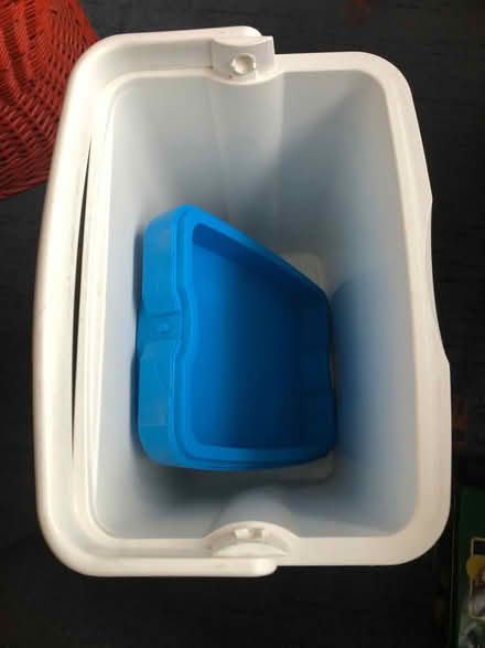 Photo of free Cool box (Tilekiln TN38) #3