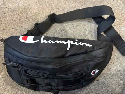 Photo of free Champion bum bag (CT9) #1