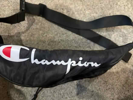Photo of free Champion bum bag (CT9) #3