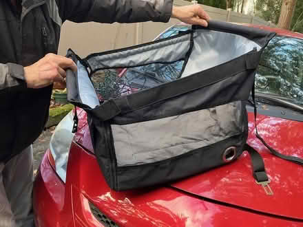 Photo of free Dog car seat (Lake Forest Park) #1
