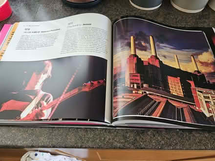 Photo of free Book, hardback, Pink Floyd. Excellent condition. (Higham North area NN10) #2