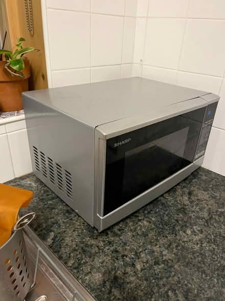 Photo of free Microwave (used, working) (Hanover, Brighton. BN2) #1