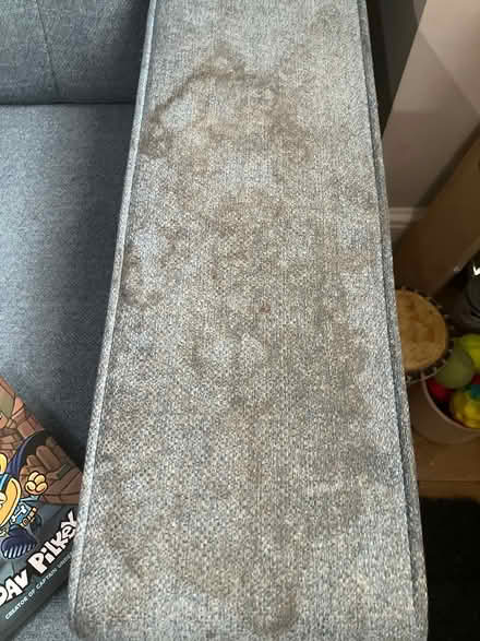 Photo of free Sofa (CR8) #2