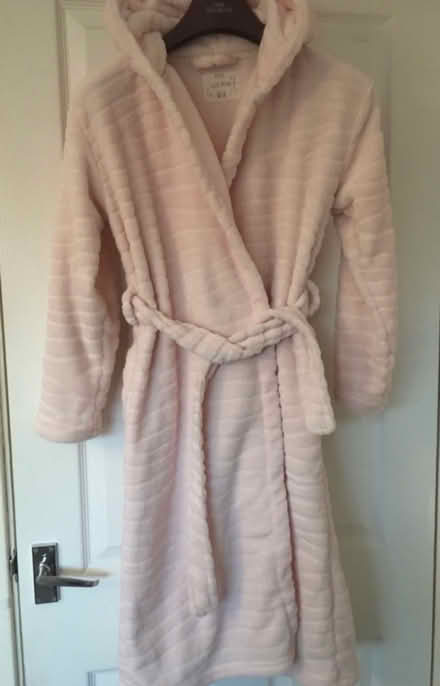 Photo of free Girls pink dressing gown (Bicknacre CM3) #1