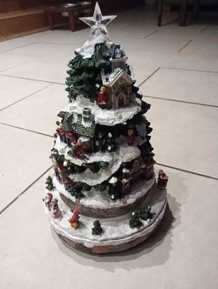 Photo of free Xmas ornament (Maidstone ME15) #1