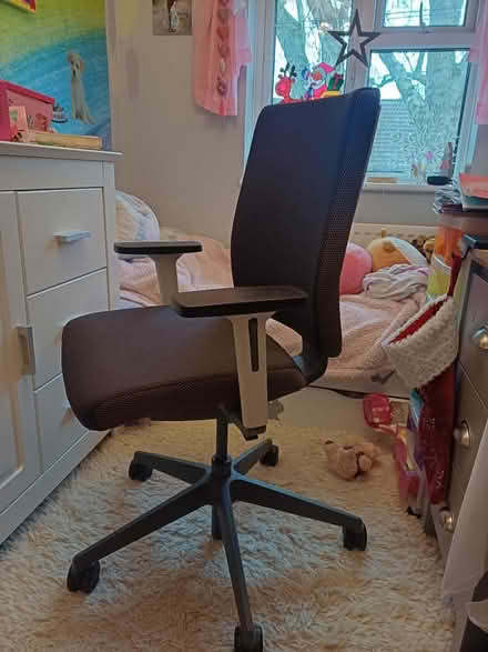 Photo of free Office chair (Hemel Hempstead HP1) #2