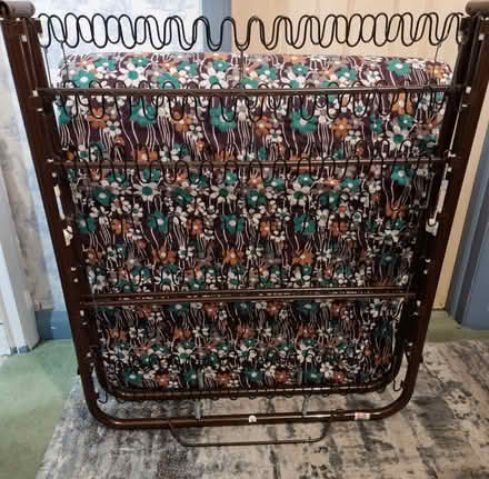 Photo of free Single put up bed (Caversham reading) #2