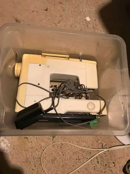 Photo of free Sewing machine (Eynsham OX29) #1