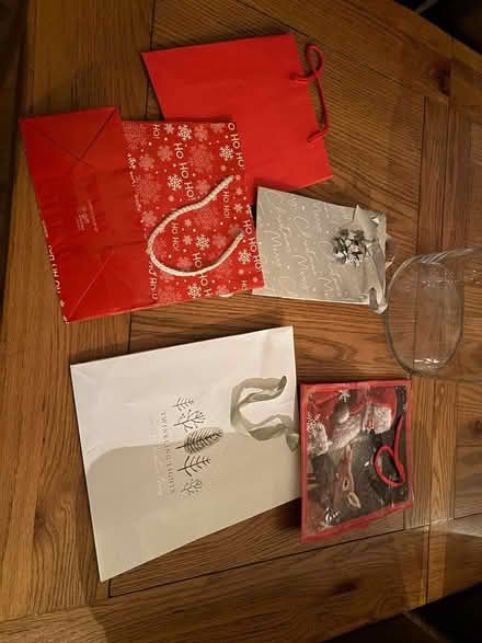 Photo of free Approximately 14 Xmas bottle bags and six gift bags (Abraham Heights LA1) #2