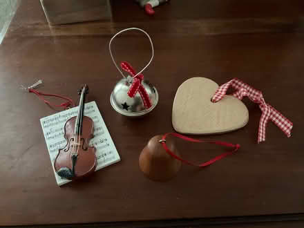 Photo of free Christmas decorations (Sale M33) #1