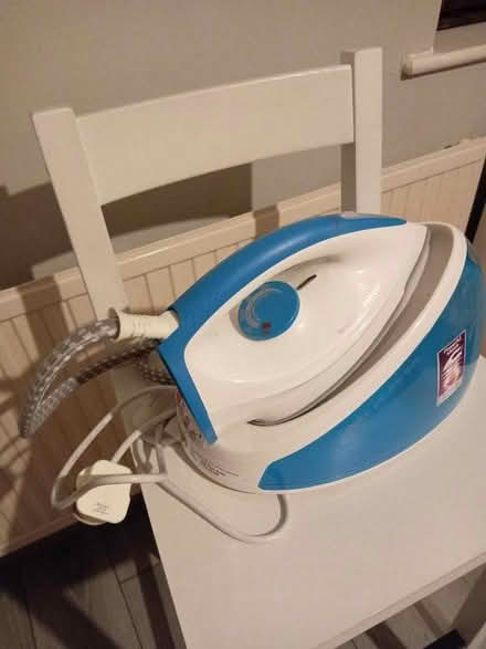 Photo of free Steam iron (Lewisham SE10) #1