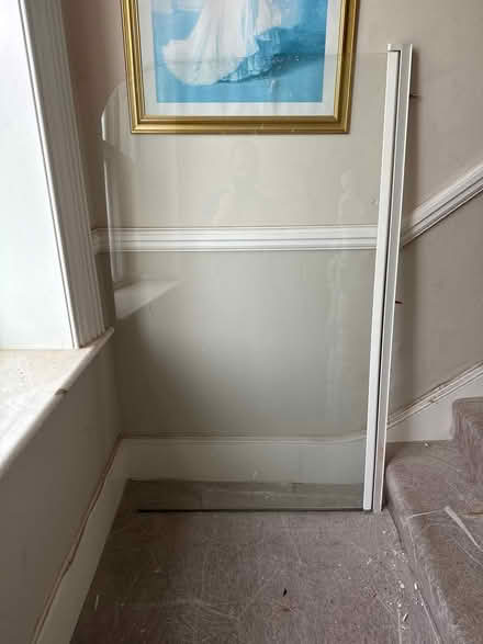 Photo of free Shower screen (TN38) #1