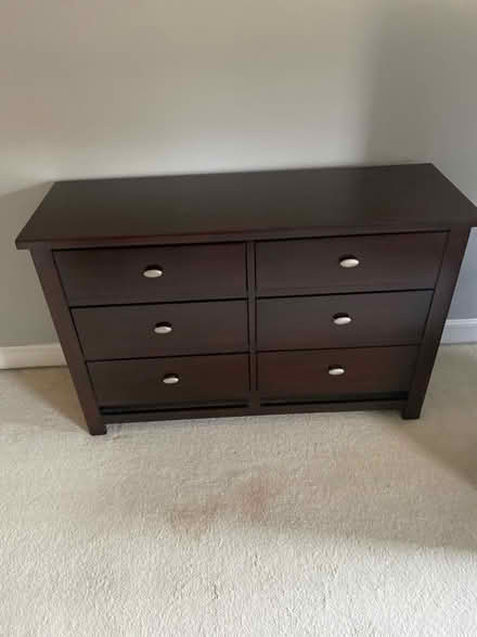 Photo of free Bedroom bureau (Near Hudson line) #1