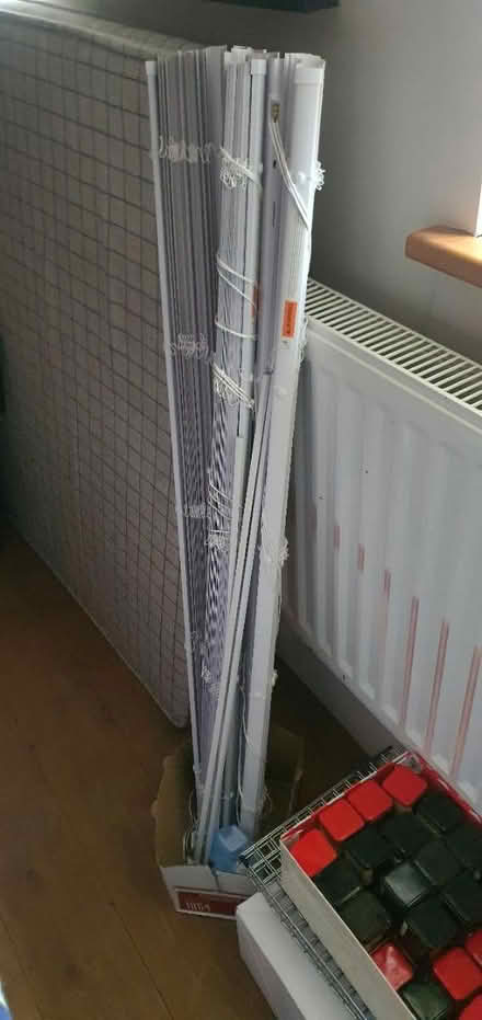 Photo of free White blinds (Clun) #3