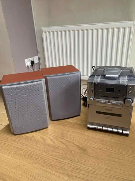 Photo of CD - Radio-tape music centre (DE21 Chaddesden) #1