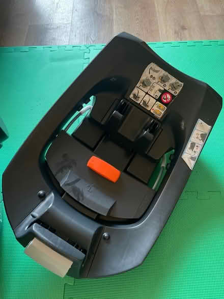 Photo of free Car seat Cybex Anton 5 with isofix (SM5) #3