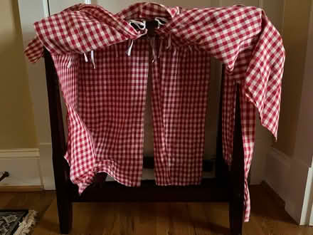 Photo of free American Girl Canopy Bed (Chesterbrook Rd and Albemarle) #3
