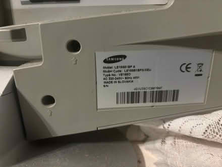 Photo of free Samsung tv (Stamford Hill estate N16 6RL) #1