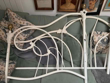 Photo of free Laura Ashley style daybed (Southfields) #1