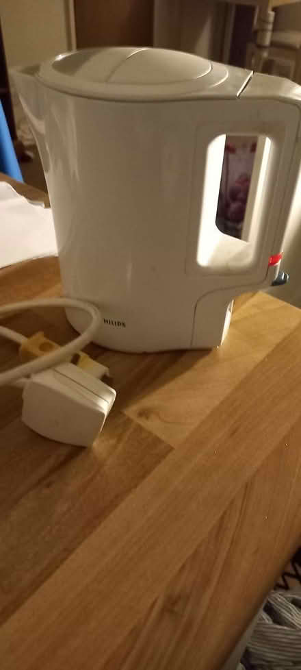 Photo of free Travel kettle, Philips (bridport) #1