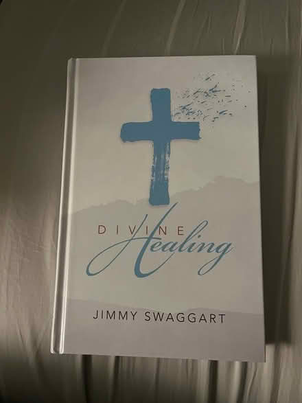 Photo of free Divine Healing book -Jimmy Swaggart (Mohegan Lake) #1