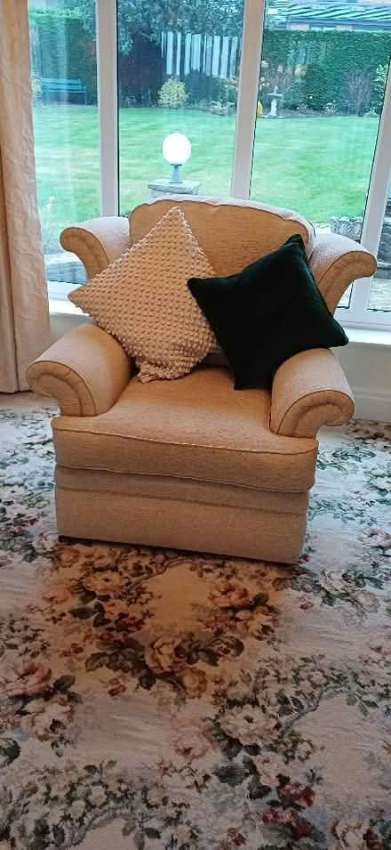 Photo of free 2 settees and 1 chair in good condition. (Lostock Junction BL6) #3