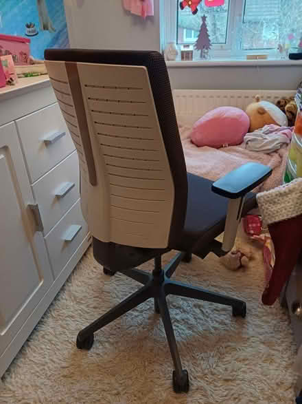Photo of free Office chair (Hemel Hempstead HP1) #3