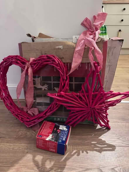 Photo of free Christmas Decorations (Garston L19) #1