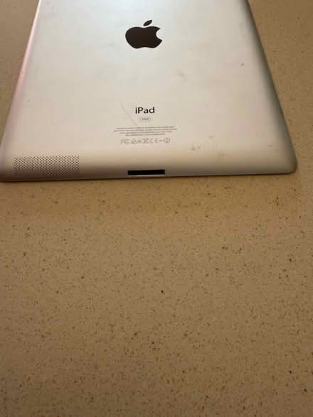 Photo of free iPad- 2nd generation (Hitchin) #1