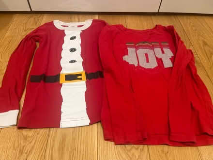 Photo of free Child’s Christmas T-shirts (Limehouse E14) #1
