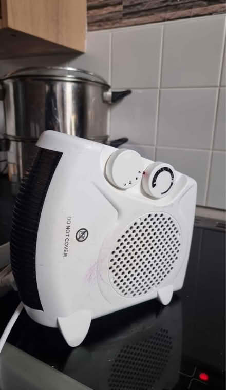 Photo of Electric Fan Heater (Toller Lane BD8) #1