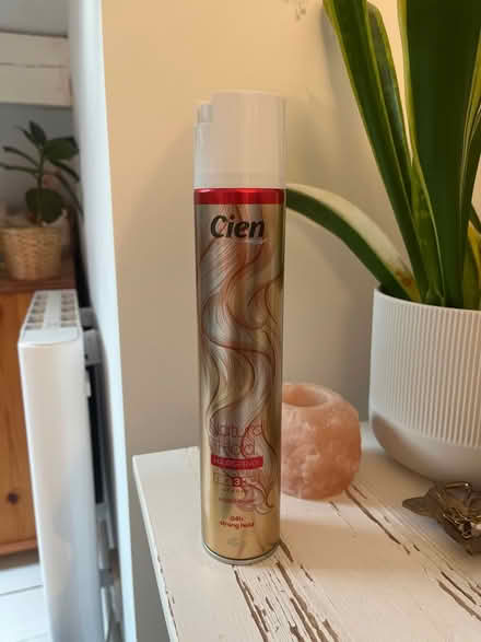 Photo of free Large hairspray (almost new) (Meersbrook, S8) #1