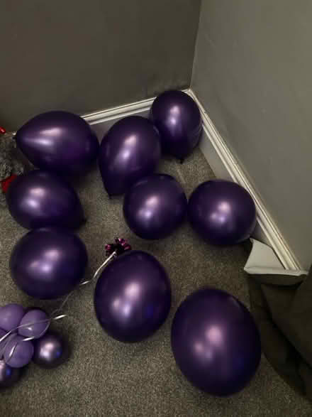 Photo of free 9 x air pumped balloons (Oldbury b68 9) #1