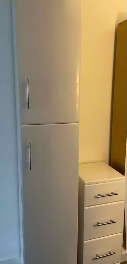 Photo of free Bathroom cabinet & Drawers (Crownhill MK8) #1