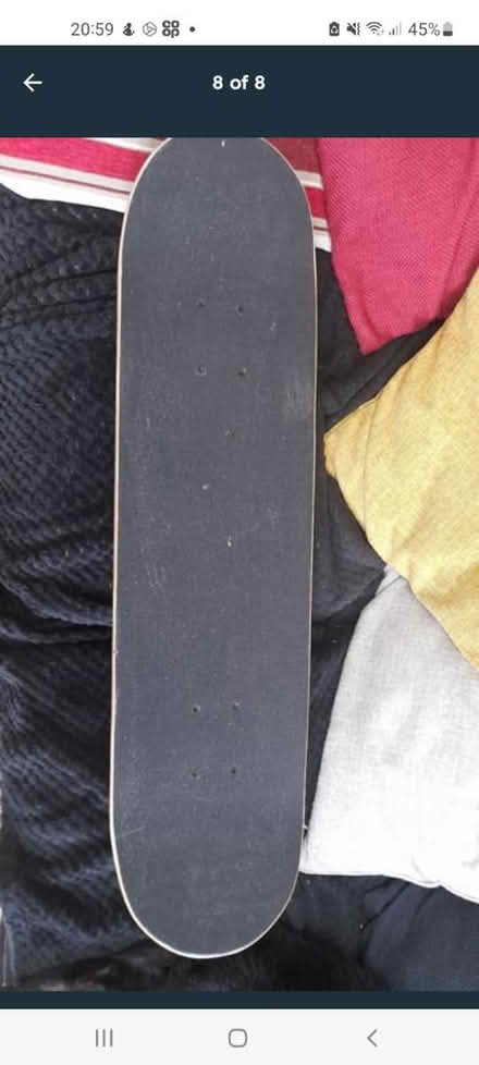 Photo of free Zootz Skateboard - Grey Helmet (M32 Stretford) #1