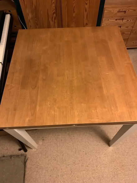 Photo of free Extending table (Newbury, Berkshire RG14) #1