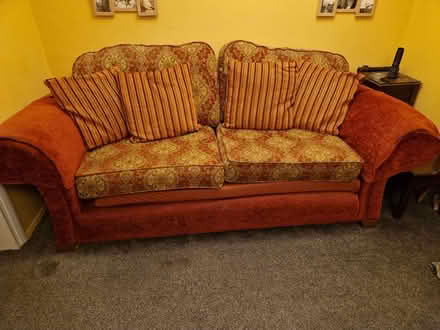 Photo of free sofa (Bexleyheath DA7) #1