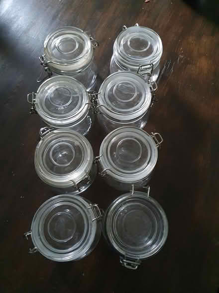 Photo of free 8 x 0.5l clip top jars (Aldershot GU12) #2