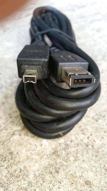 Photo of free Various cables and plugs for Whitehawk/Kemptown residents (Whitehawk BN2) #2